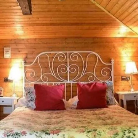 Hotel Rural Foncubierta 3*