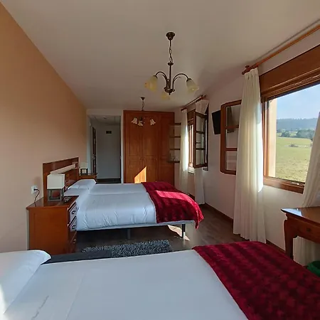 Rural Foncubierta ホテル 3*