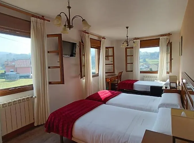 Rural Foncubierta Hotel