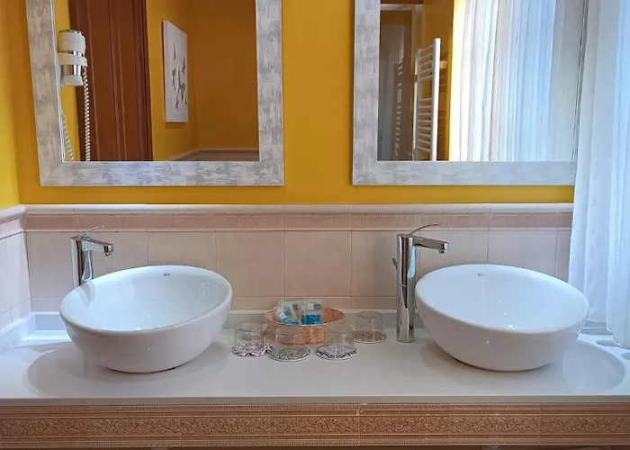 Rural Foncubierta 3*