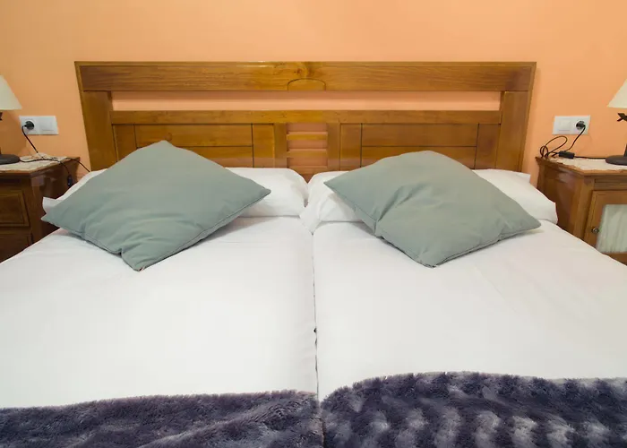 Hotel Rural Foncubierta