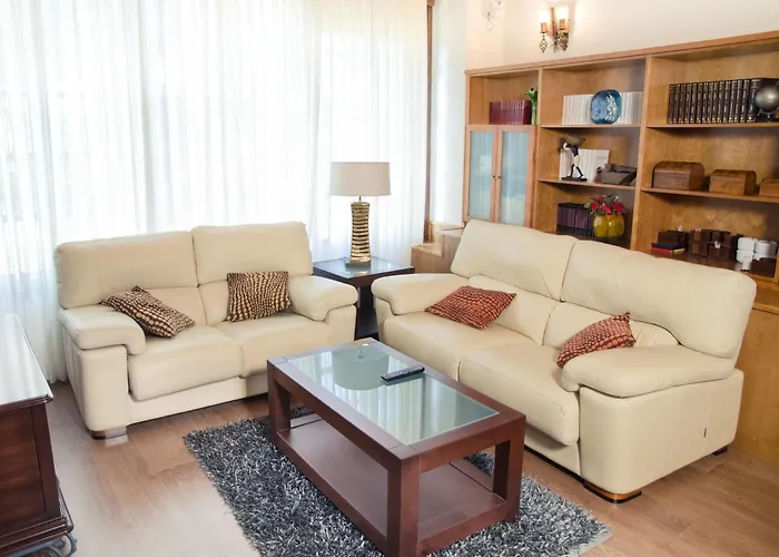 Rural Foncubierta Hotel